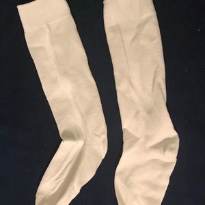 Knee high socks - baby/toddler